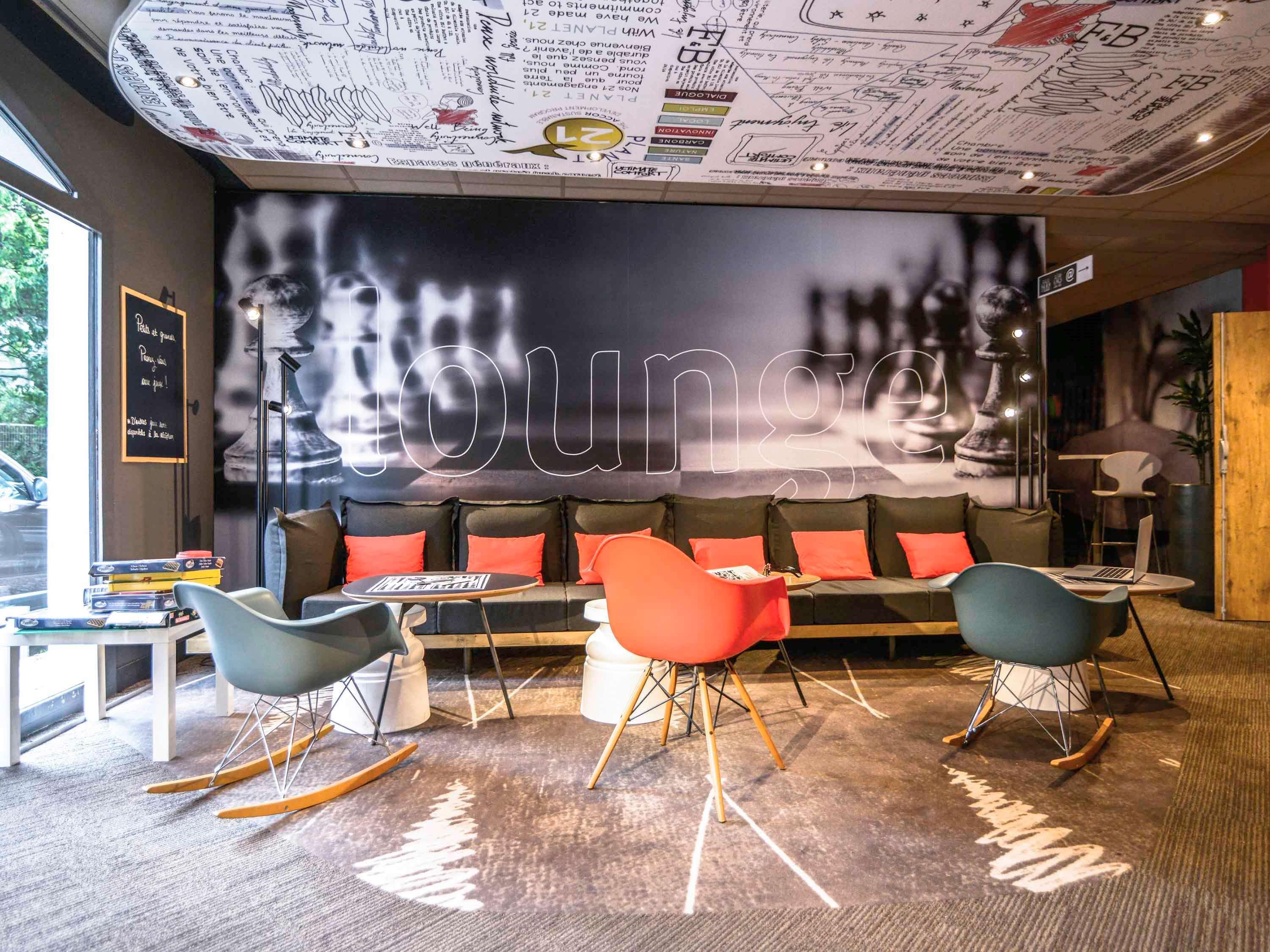 B&B Hotel Marseille La Valentine Porte D'Aubagne Exteriör bild